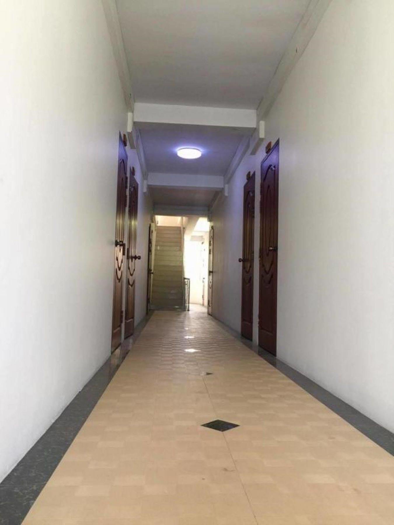 Pandora Motel Yangon Exteriör bild
